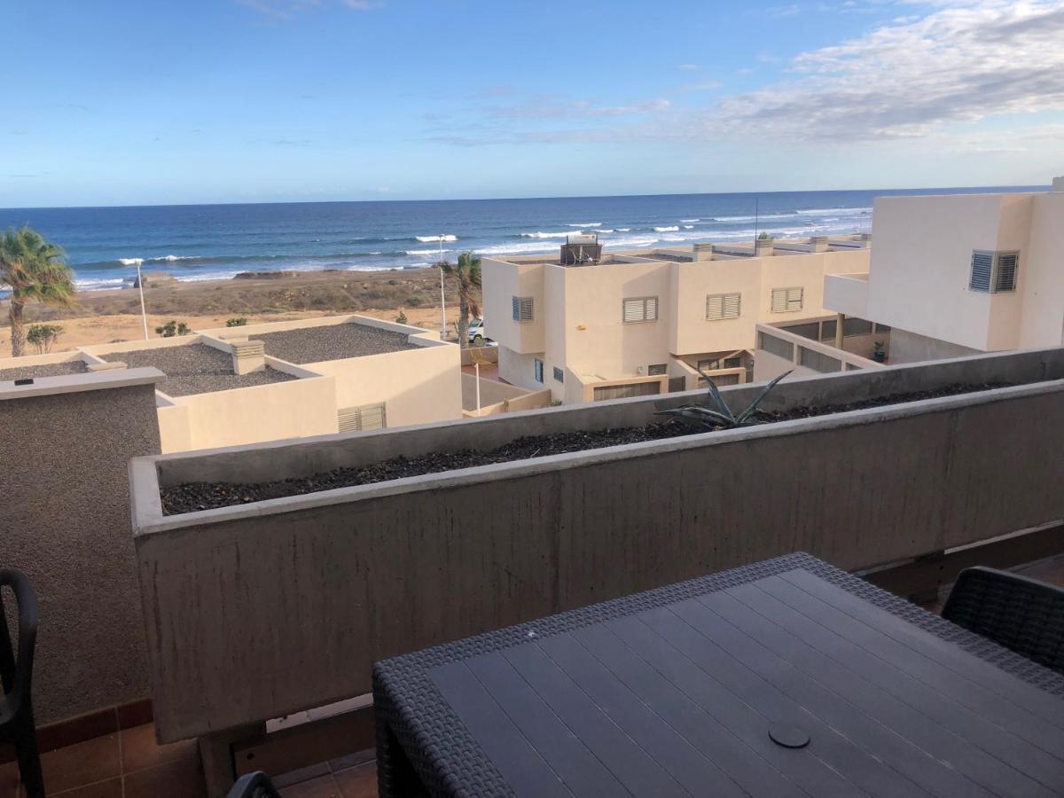 Nice Terrace In Front Of The Sea. La Jaquita Эль-Медано Экстерьер фото